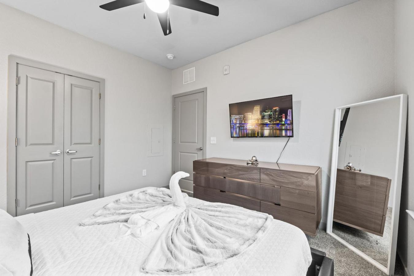 Tropicana Field 1 Bed In Downtown St Pete With Free Parking 세인트피터즈버그 외부 사진