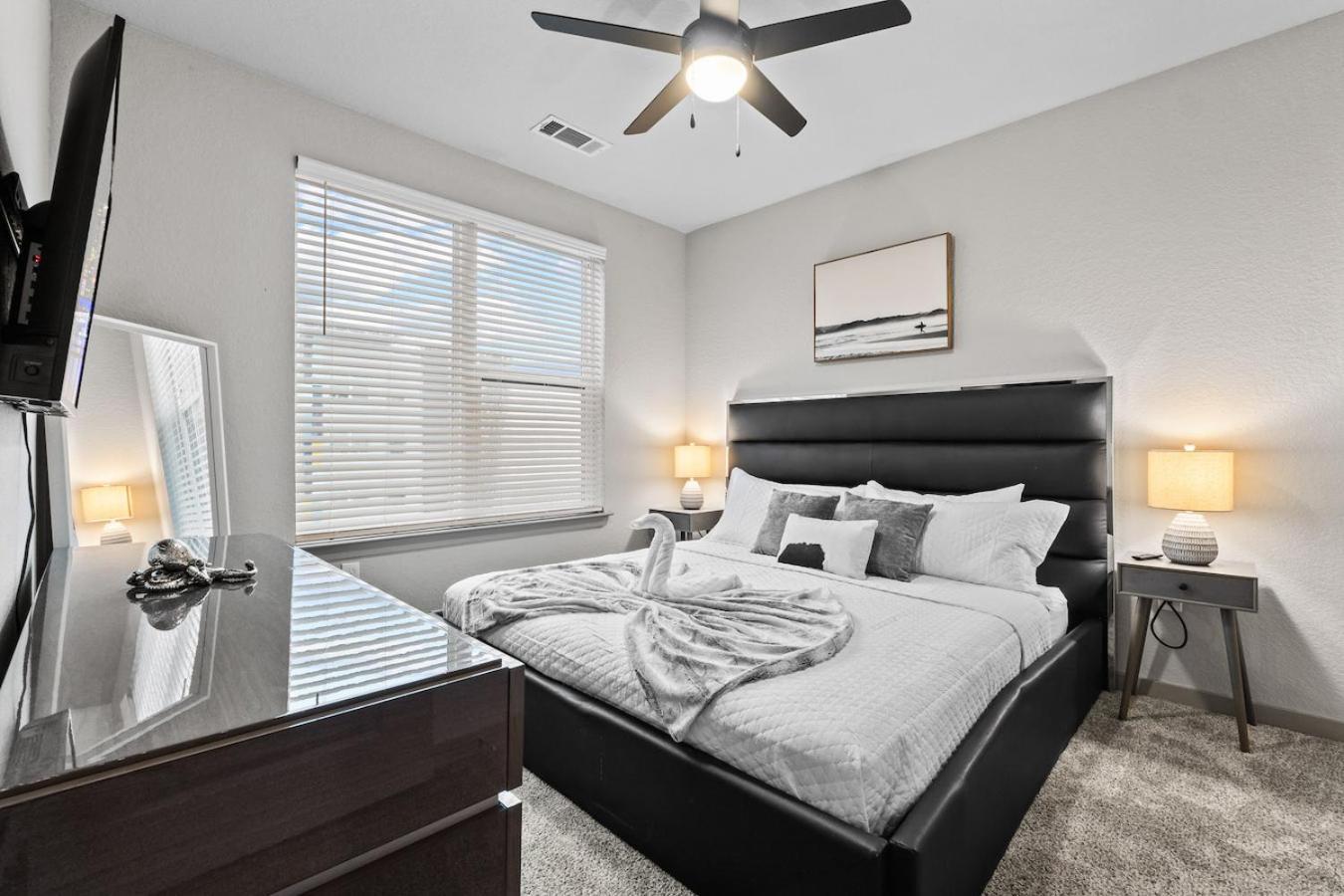 Tropicana Field 1 Bed In Downtown St Pete With Free Parking 세인트피터즈버그 외부 사진