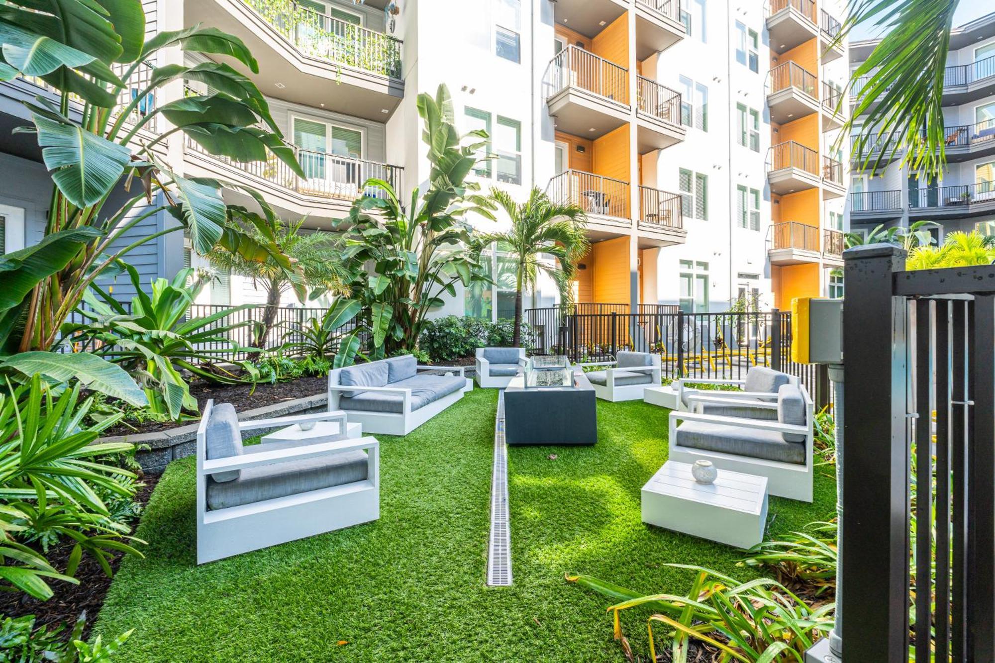 Tropicana Field 1 Bed In Downtown St Pete With Free Parking 세인트피터즈버그 외부 사진